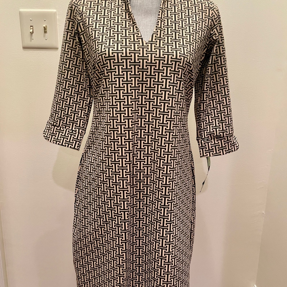 Katherine Way Tan and Black Sheath Dress with Cuffed 3/4 Sleeves